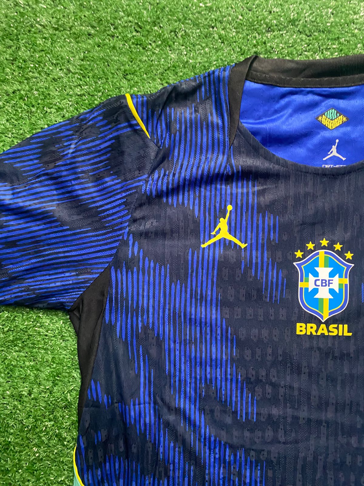 Camisa Brasil 2026 II Azul - Versão Jogador